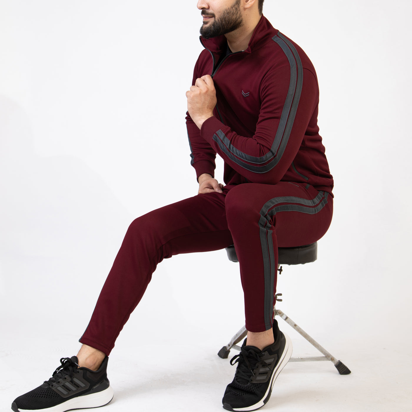 Maroon Mock-Neck Zipper Tracksuit with Two Gray Stripes